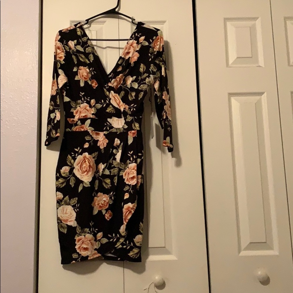 Mini tight floral dress